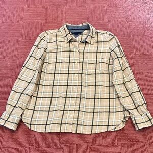 Tommy Hilfiger med. wm’s pink / Tan Plaid Casual Shirt